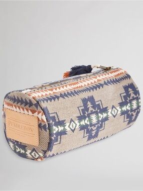 Pendleton Cotton Jacquard Cosmetic Dopp Bag NWT Chief Joseph Taupe Western Aztec